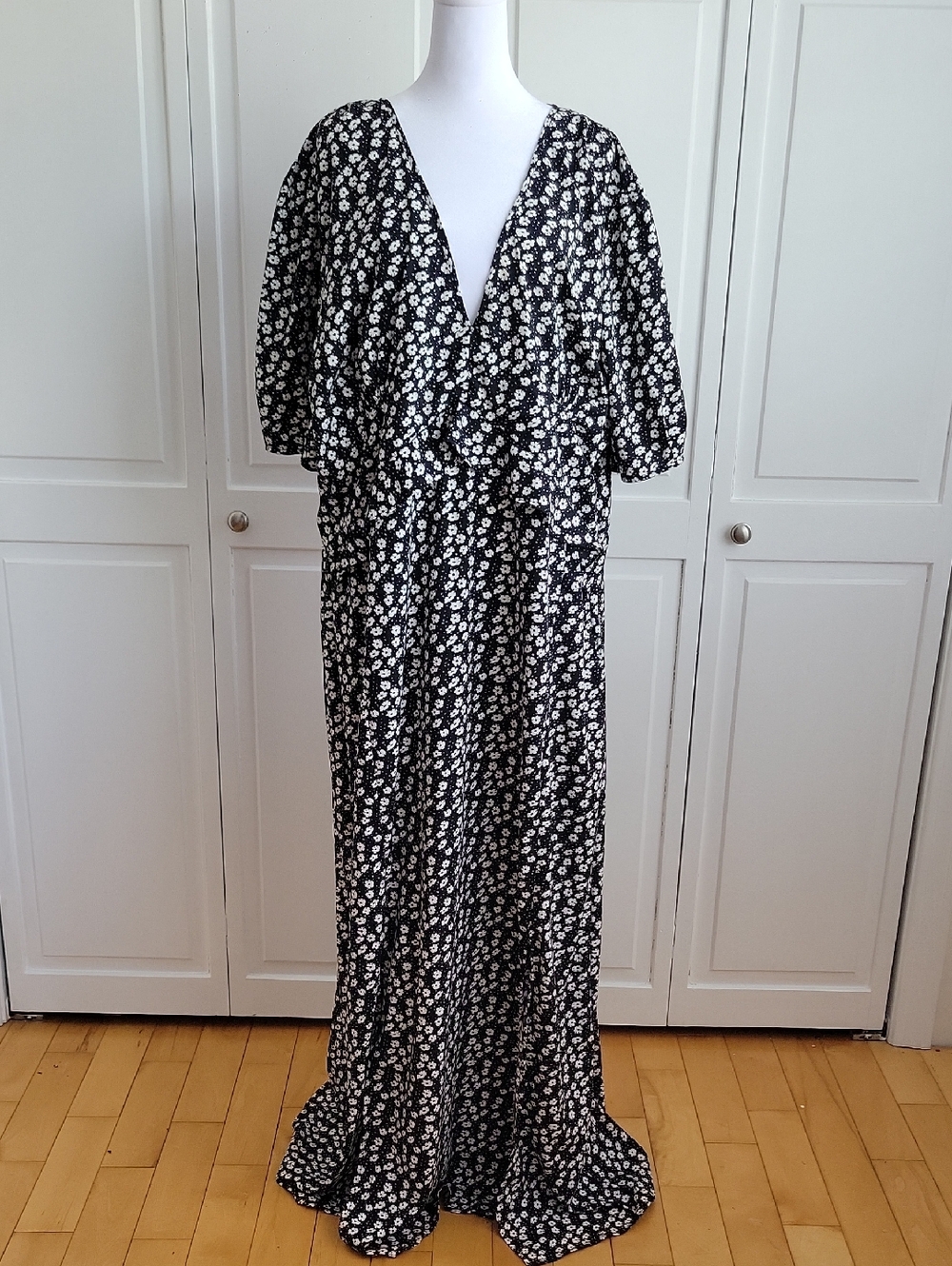 Boohoo Black Maxi Dress with White Floral Print